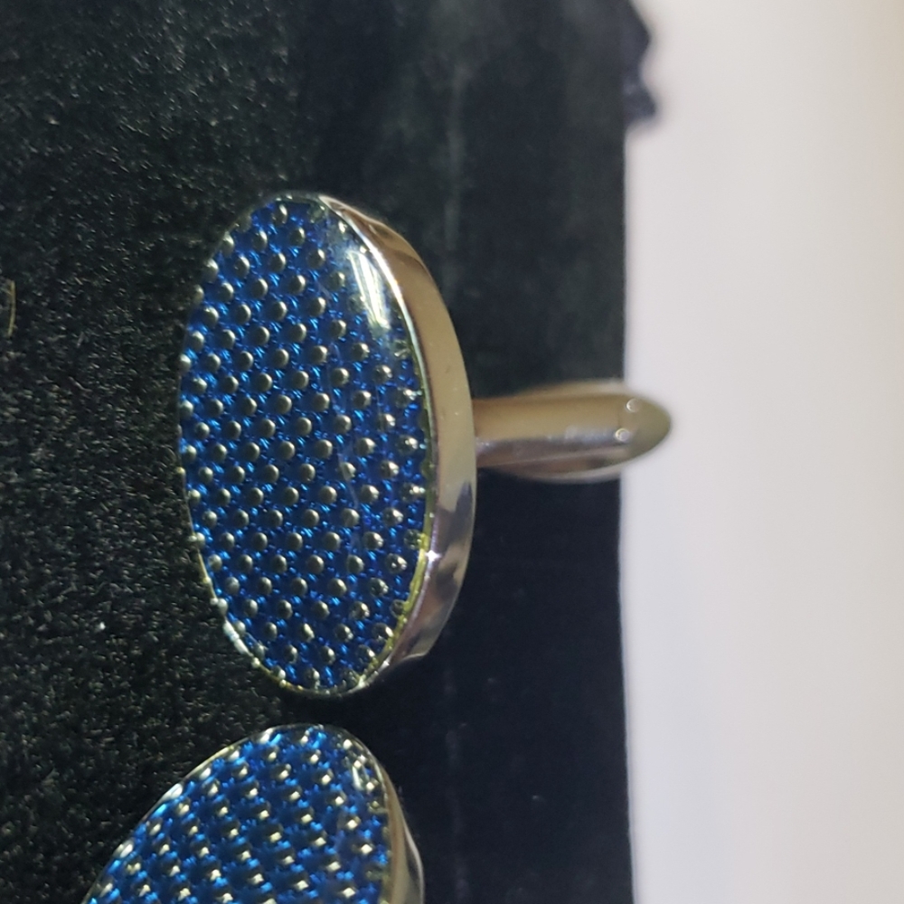KONOV Men's Rhodium Cufflinks - Picture 2 of 2